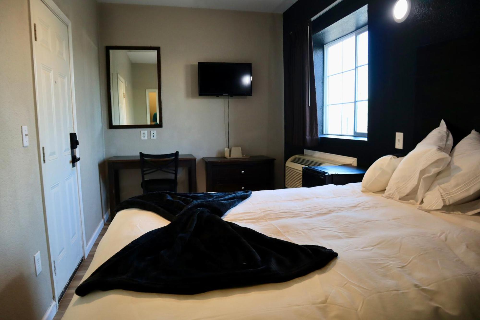 Hotel Dilley Grand الغرفة الصورة